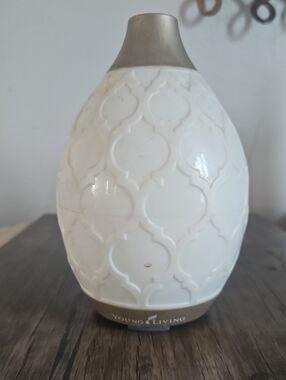Young Living White Textured Ceramic Essential Oil Diffuser with Taupe Accents